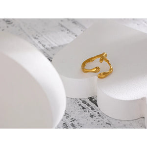 Hug Ring