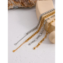 Load image into Gallery viewer, Selee Necklace

