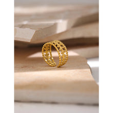 Load image into Gallery viewer, Leaves Ring
