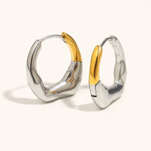 Load image into Gallery viewer, Nua Earrings
