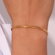 Load image into Gallery viewer, Simple Bracelet
