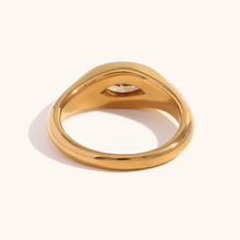 Load image into Gallery viewer, Elle Ring
