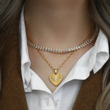 Load image into Gallery viewer, Road heart Necklace
