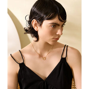 Amour Necklace