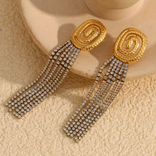 Load image into Gallery viewer, Sparkling Earrings
