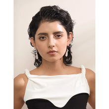 Load image into Gallery viewer, Elegant Earrings
