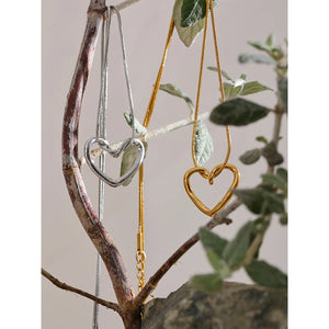 Amour Necklace
