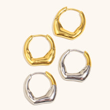 Load image into Gallery viewer, Nua Earrings
