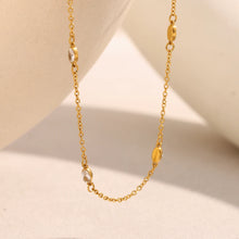 Load image into Gallery viewer, Cristale Necklace
