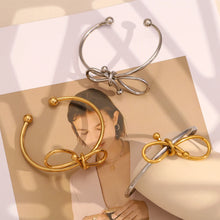 Load image into Gallery viewer, Butterfly Bracelet
