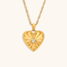 Load image into Gallery viewer, Road heart Necklace
