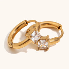 Load image into Gallery viewer, Glossy Earrings
