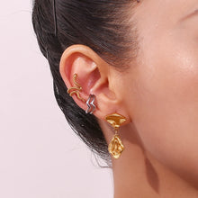 Load image into Gallery viewer, Snake Earrings
