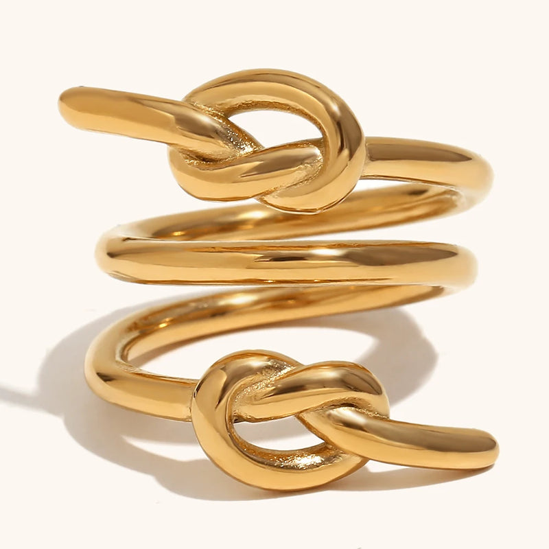 Knotting Of Lines Ring