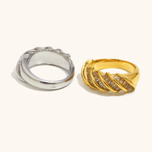 Load image into Gallery viewer, Paris Ring
