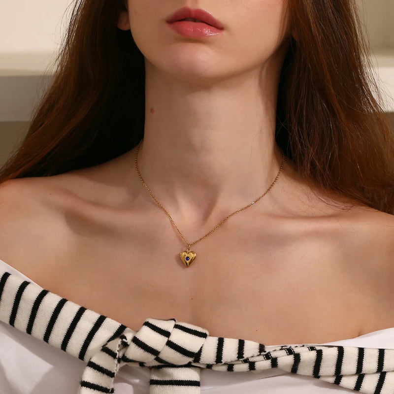 Serne Necklace