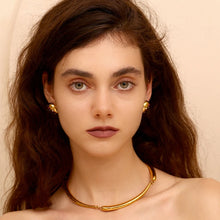 Load image into Gallery viewer, Sky Full Of Stars Earrings
