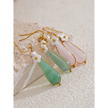 Load image into Gallery viewer, Elegant Earrings
