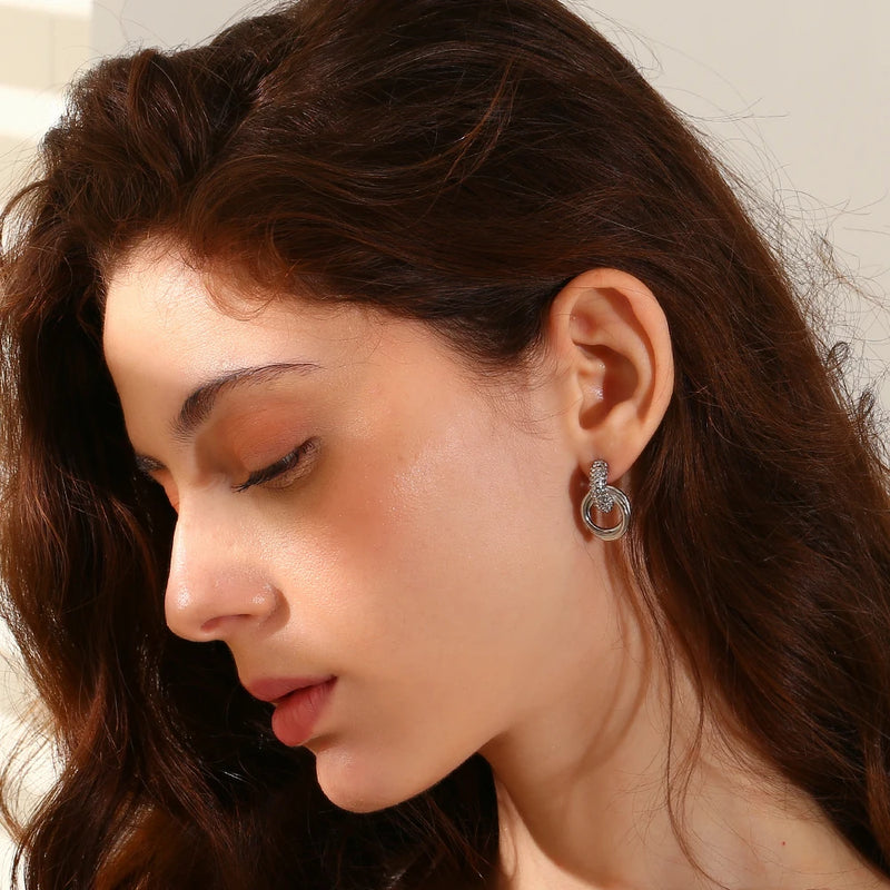 Sparkle Kiss Earrings