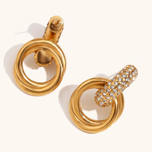 Load image into Gallery viewer, Sparkle Kiss Earrings
