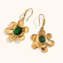 Load image into Gallery viewer, Vert Earring
