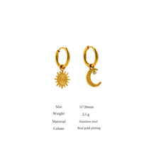 Load image into Gallery viewer, Star Moon Earrings
